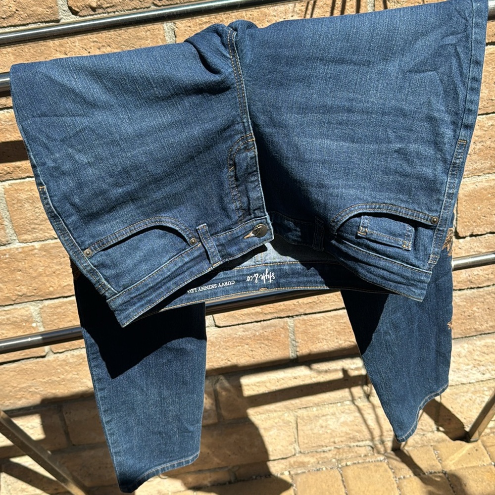 Jeans - Picture 8 of 8